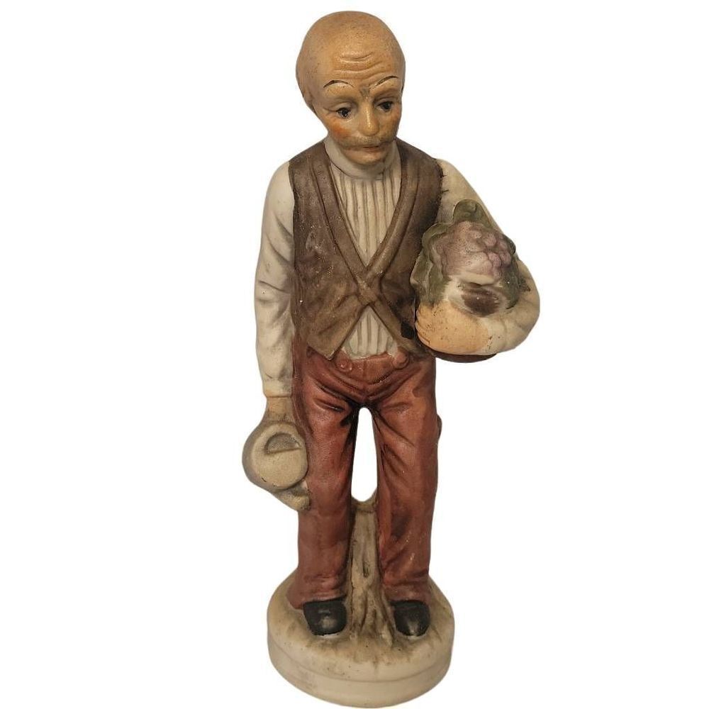 Vintage Old Man Gardener Ceramic Figurine with flowers and watering can‎ 7" tall